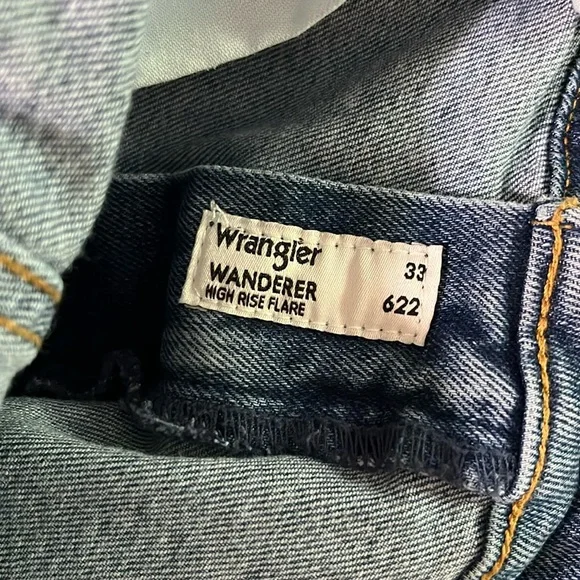 Wrangler Wanderer 622 High Rise Flare jeans size 33x30 - Picture 9 of 15